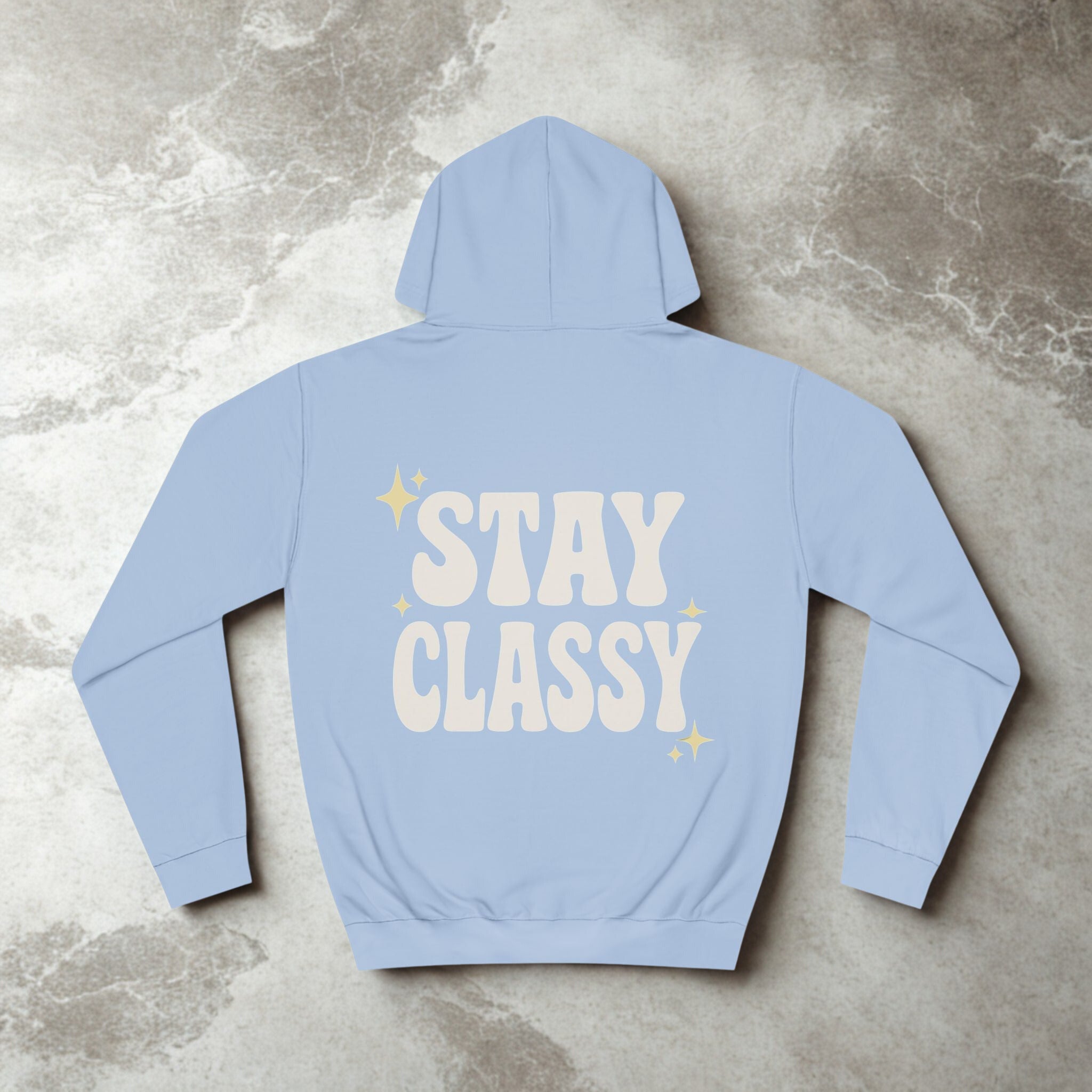 Stay Classy Unisex College Hoodie – Bequemer Pullover & Trendiger Studenten-Sweatshirt - HappymodernDesigns 
