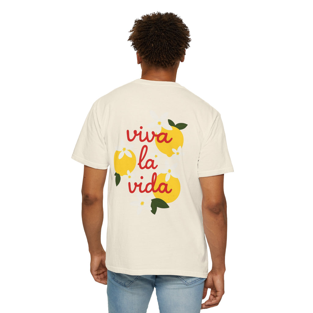 Viva La Vida Unisex T-Shirt – Sommer Vibes & Positive Energy | Bequemes Garment-Dyed Tee für Alltag & Freunde