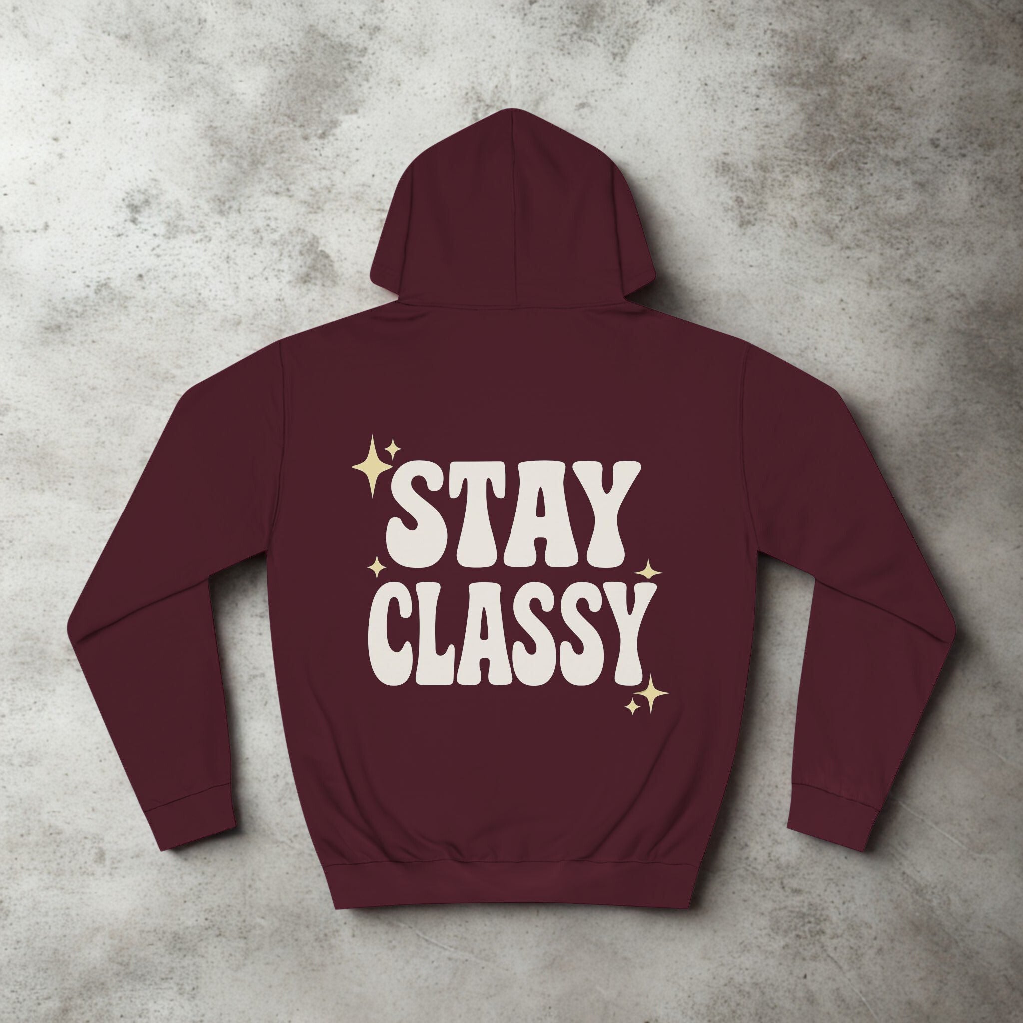 Stay Classy Unisex College Hoodie – Bequemer Pullover & Trendiger Studenten-Sweatshirt - HappymodernDesigns 